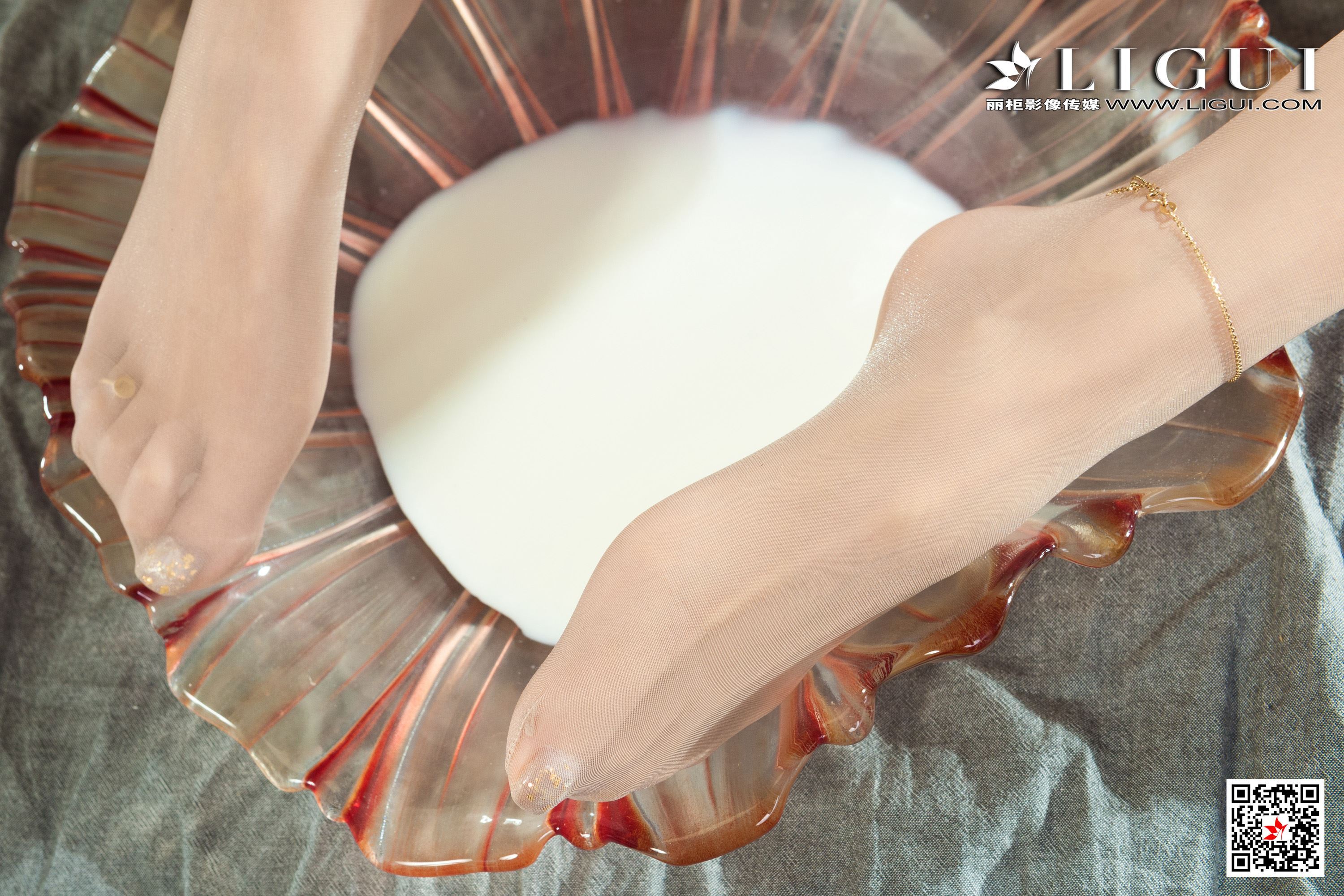 Ligui丽柜 2021.07.21 网络丽人 Model 凉儿